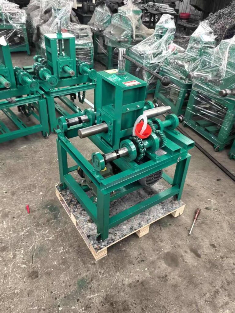 TubeFab vertical pipe bending machine 76-type, 2.2KW electric motor, bends round steel pipe 19-76mm and square tube 20-60mm